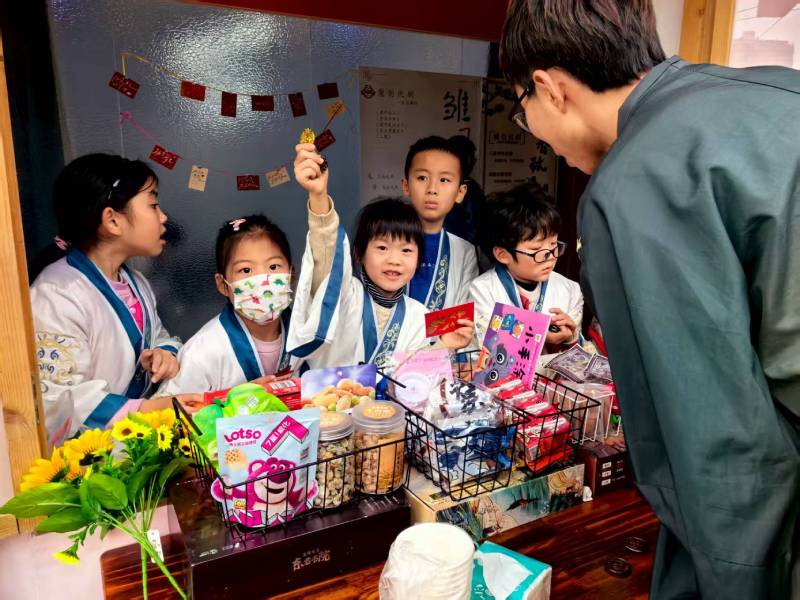 龙陵县灯光秀活动策划
